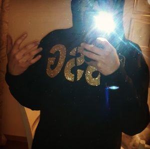 Meet your Posher, Nicholas